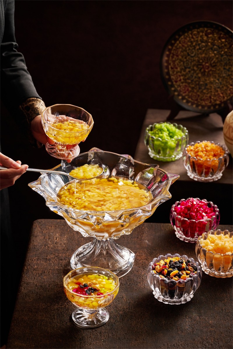 Noodle Fish and Fruit Fishing