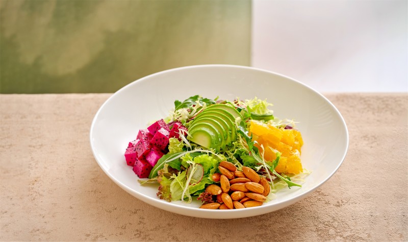 Avocado vegetable salad