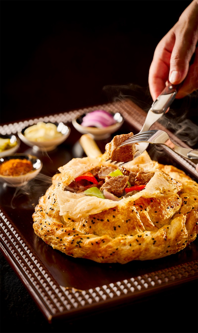 Crispy roasted lamb legs