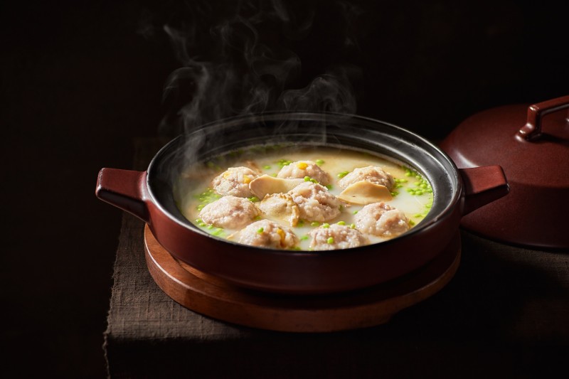 Vinegar pepper health lion head