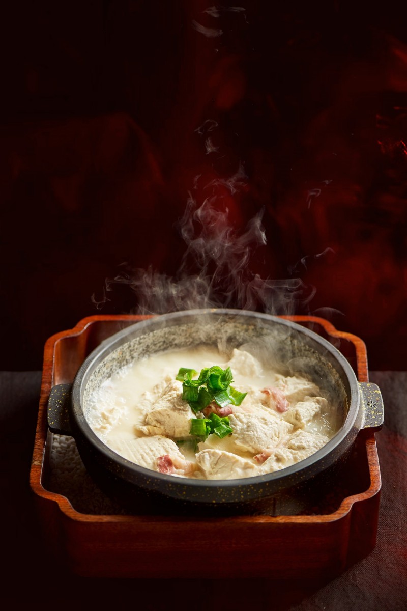 Stewed Taizhou Tofu with Knife Plate Fragrance